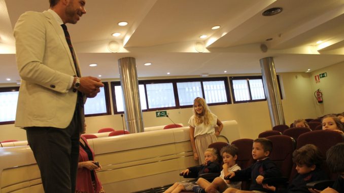edi-5-visita-el-ayuntamiento-de-majadahonda