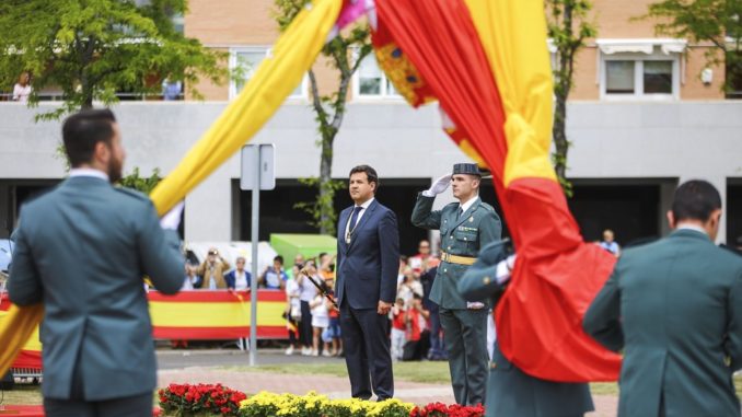 IzadoBandera_045