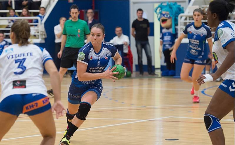 Liga Guerreras Iberdrola: Bera Bera acusa la presión y cede el liderato ...