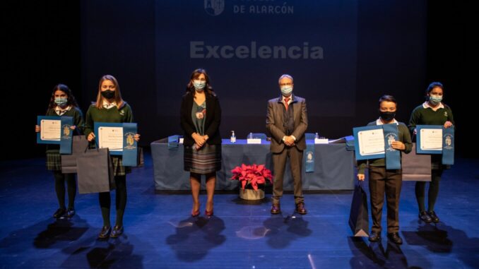 20201218-FOT-Entrega Premios Excelencia (002)