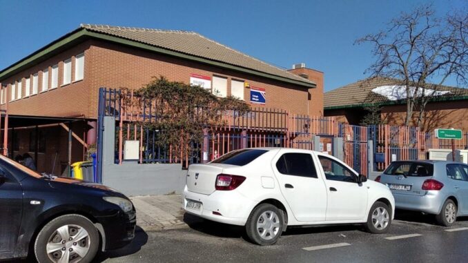colegio Pozuelo accesos limpios