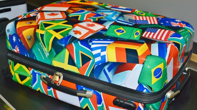 suitcase-2384860_1280